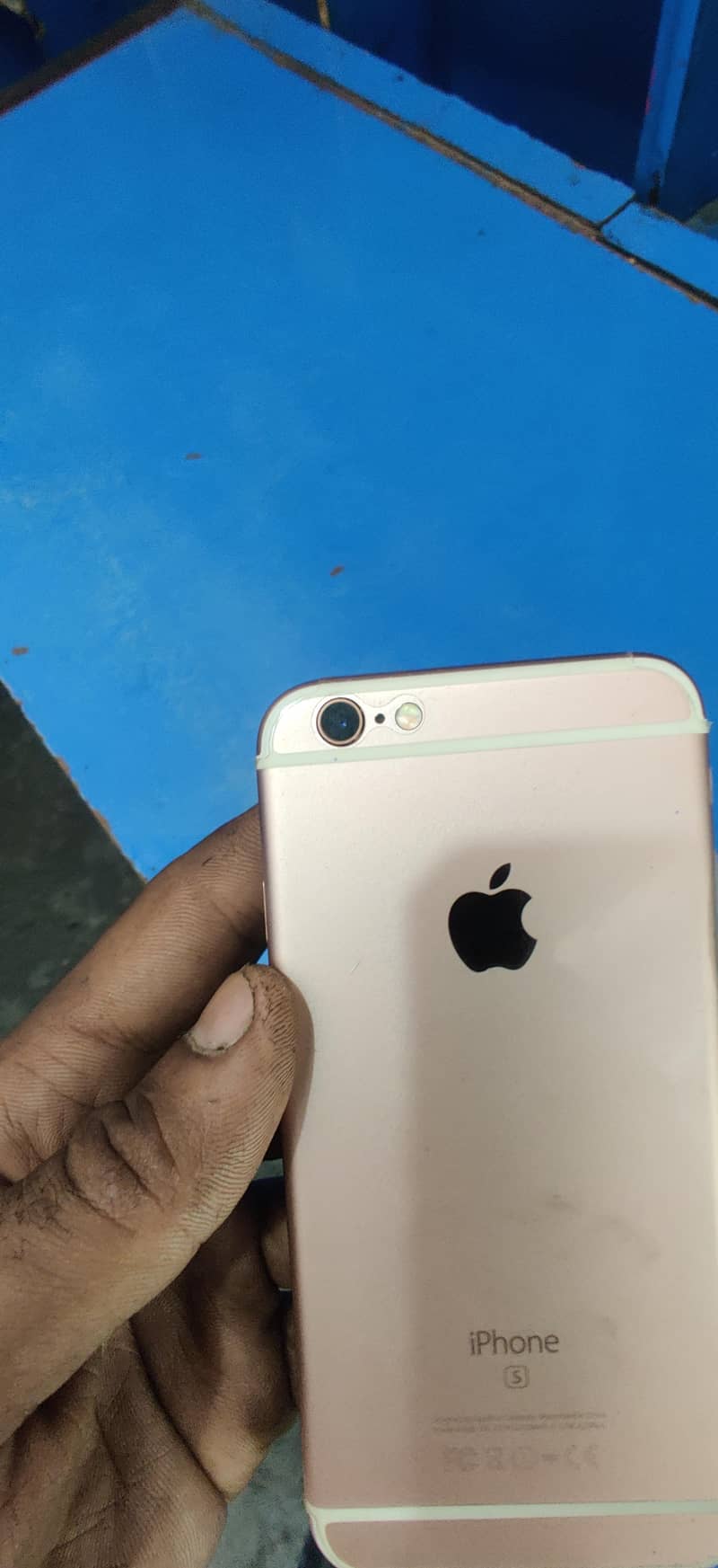 Apple iPhone 6S 3