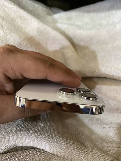 iPhone 14pro max
