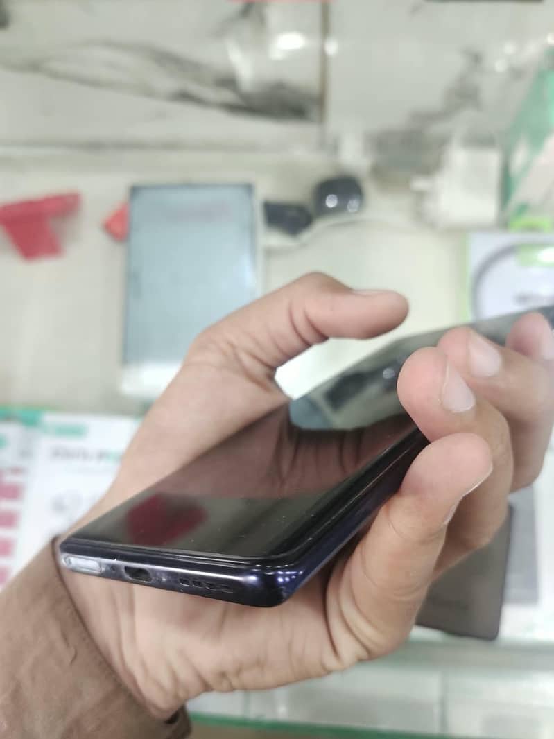 Infinix Note 40 Pro 5