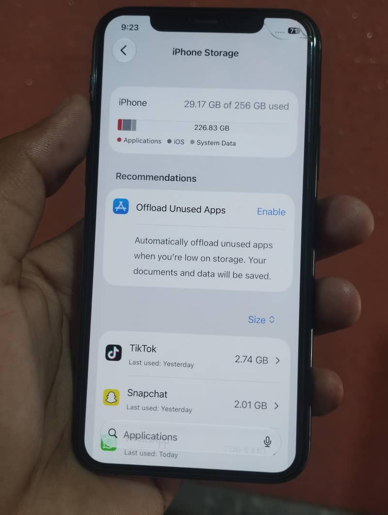 Apple iPhone 11 Pro 4