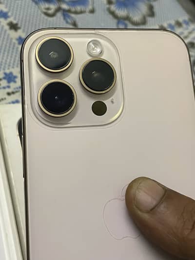 Apple iPhone 16 Pro Max