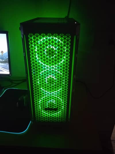 Gaming PC | i7-4770 | GTX 1070 8GB | 16GB RAM | 1 TB