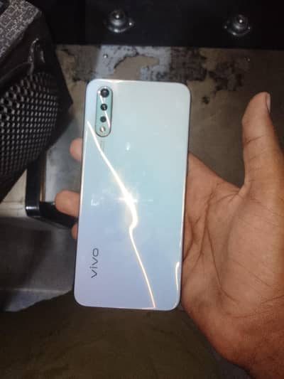 Vivo S1