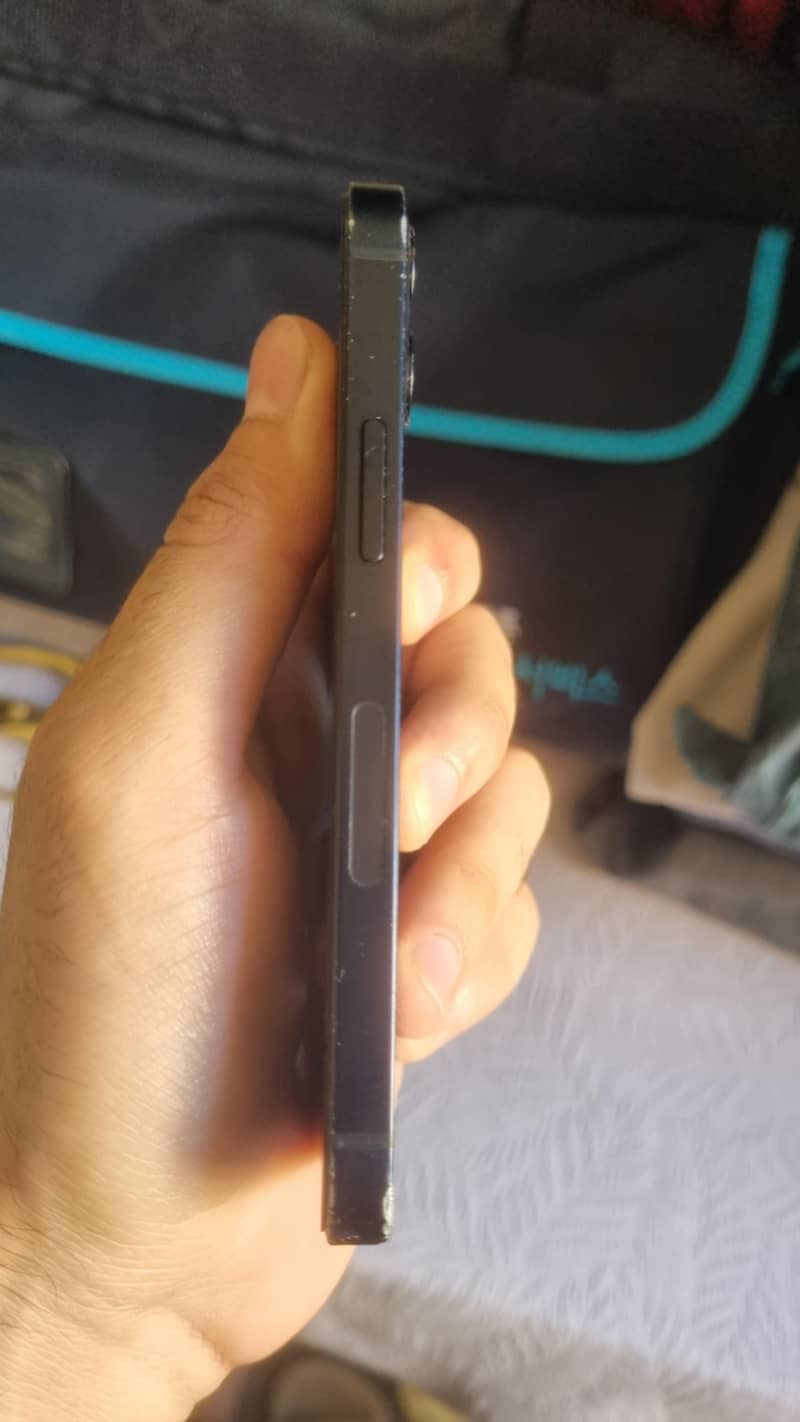 Apple iPhone 12 mini 2