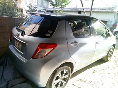 vitz 2011