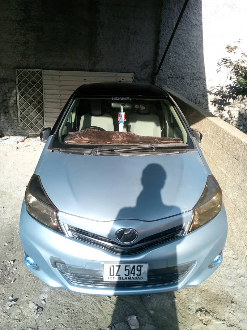 vitz 2011 1