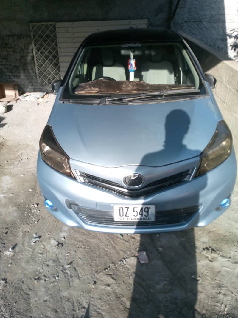 vitz 2011 3