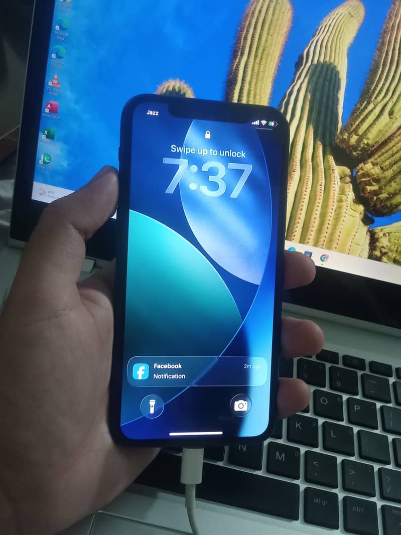 Apple iPhone 11 Pro 0