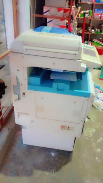 Richo MP C2051
