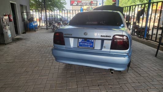 Suzuki Baleno 2003