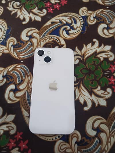 Apple iPhone 13