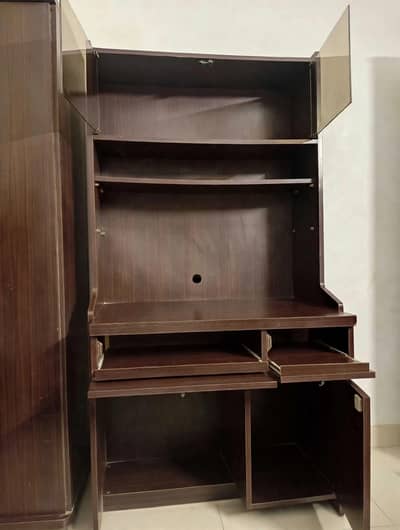 Wooden Computer/Study Table with Cabinet and drawers