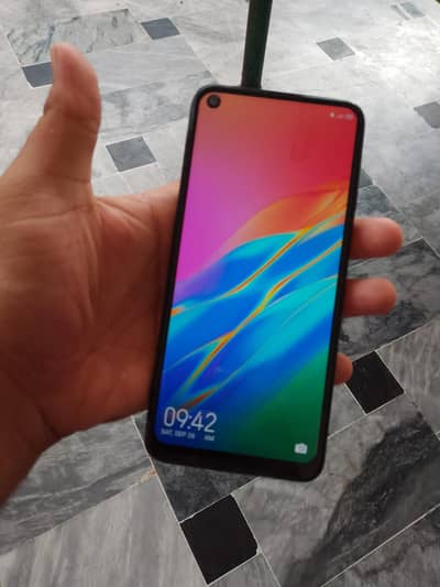Tecno CAMON 11