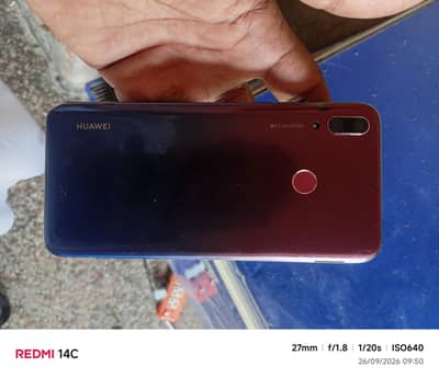 Huawei Y9