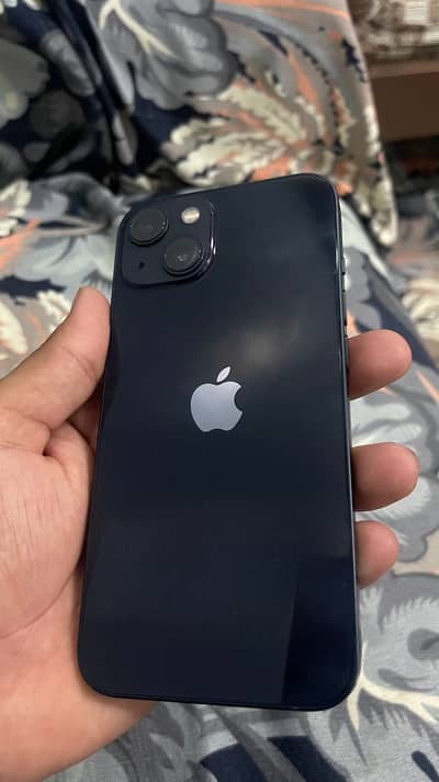 Apple iPhone 13
