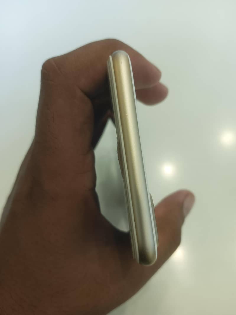 Apple iPhone 7 Plus 256 4