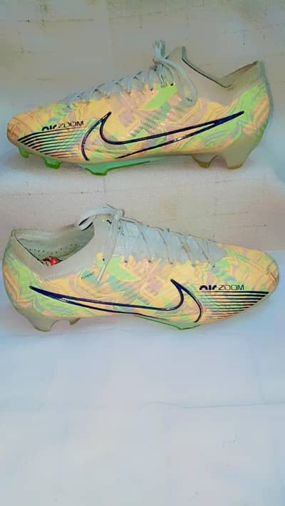 Football shoes original #nike#adidas#pro#stud#griper#joger#