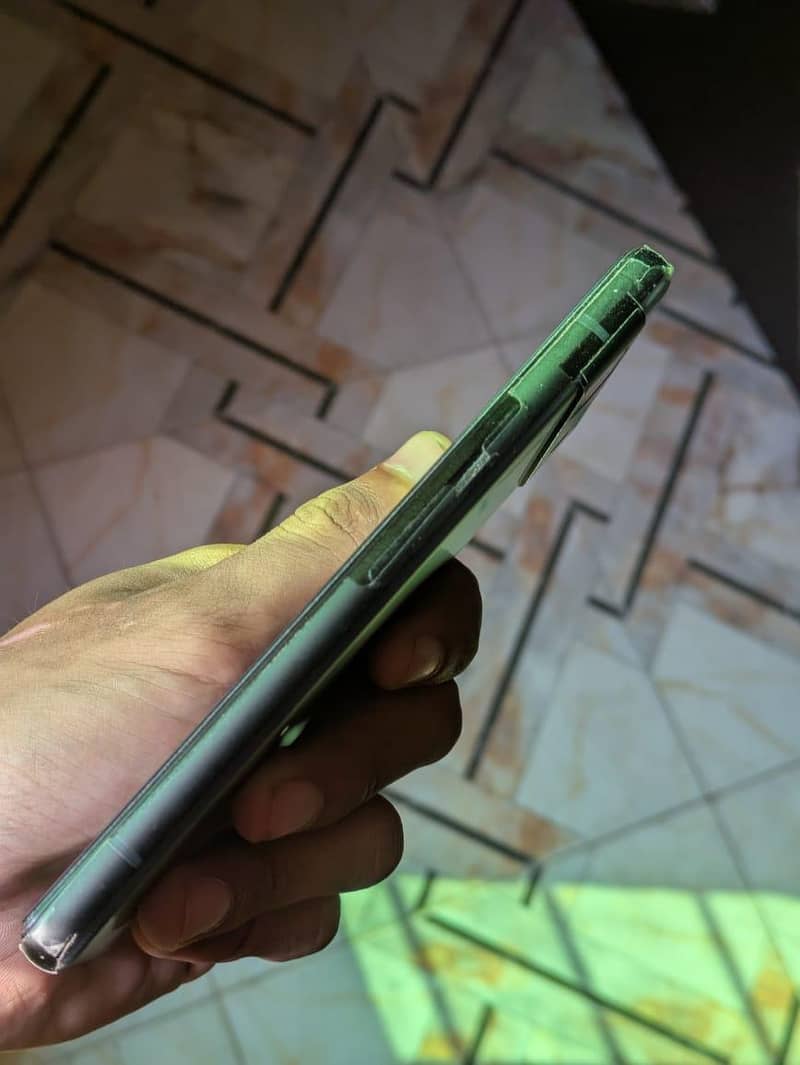 Google Pixel 6a 1