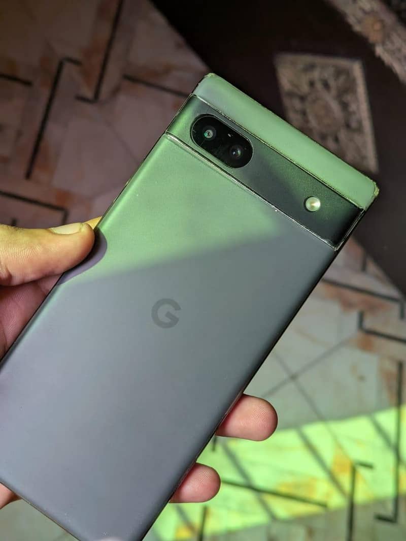 Google Pixel 6a 4