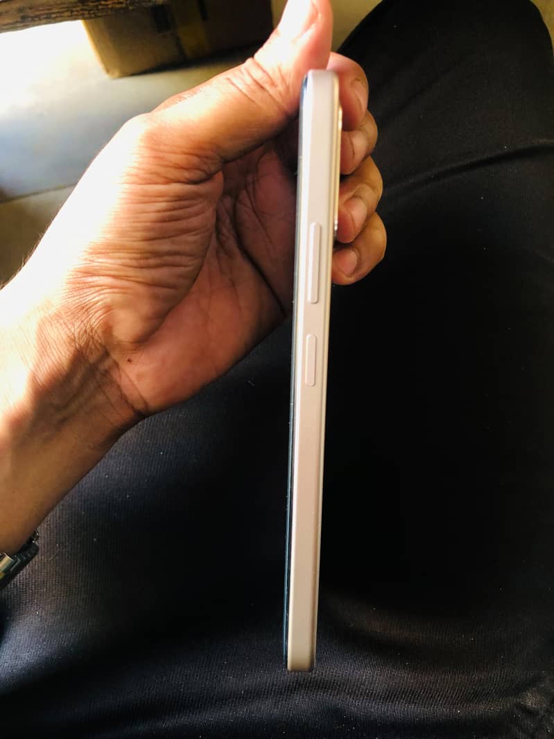 OPPO A6 1