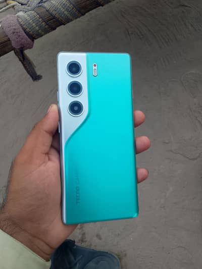 Tecno CAMON 40 Pro 8+8 256 ma exchange possible hai