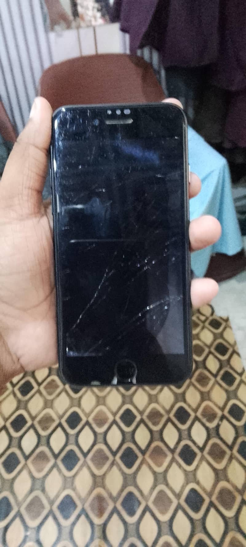 Apple iPhone 7 1