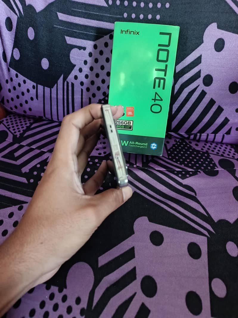 Infinix Note 40 5