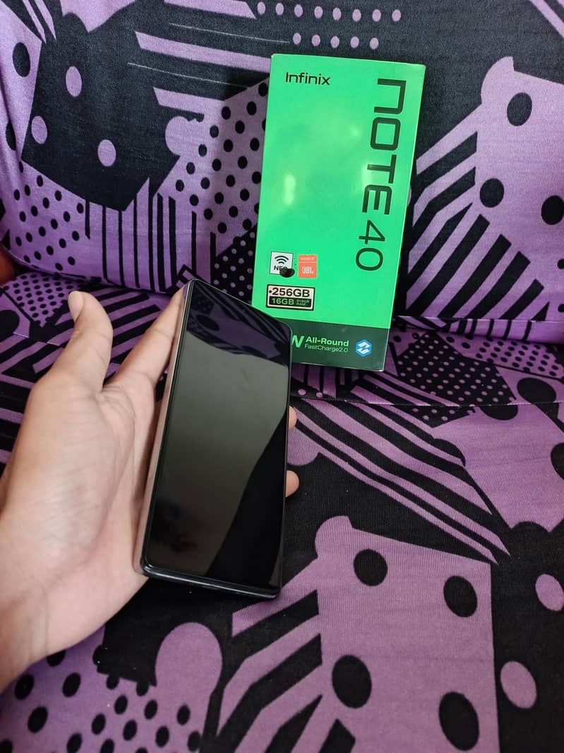 Infinix Note 40 6