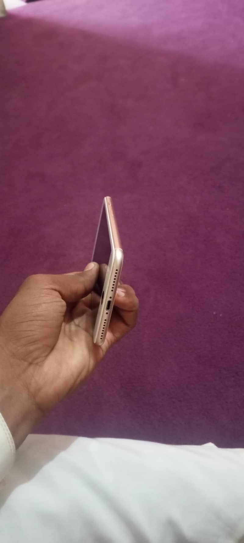 Apple iPhone 8 Plus 5