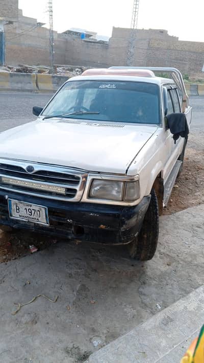 Mazda B2200 1997