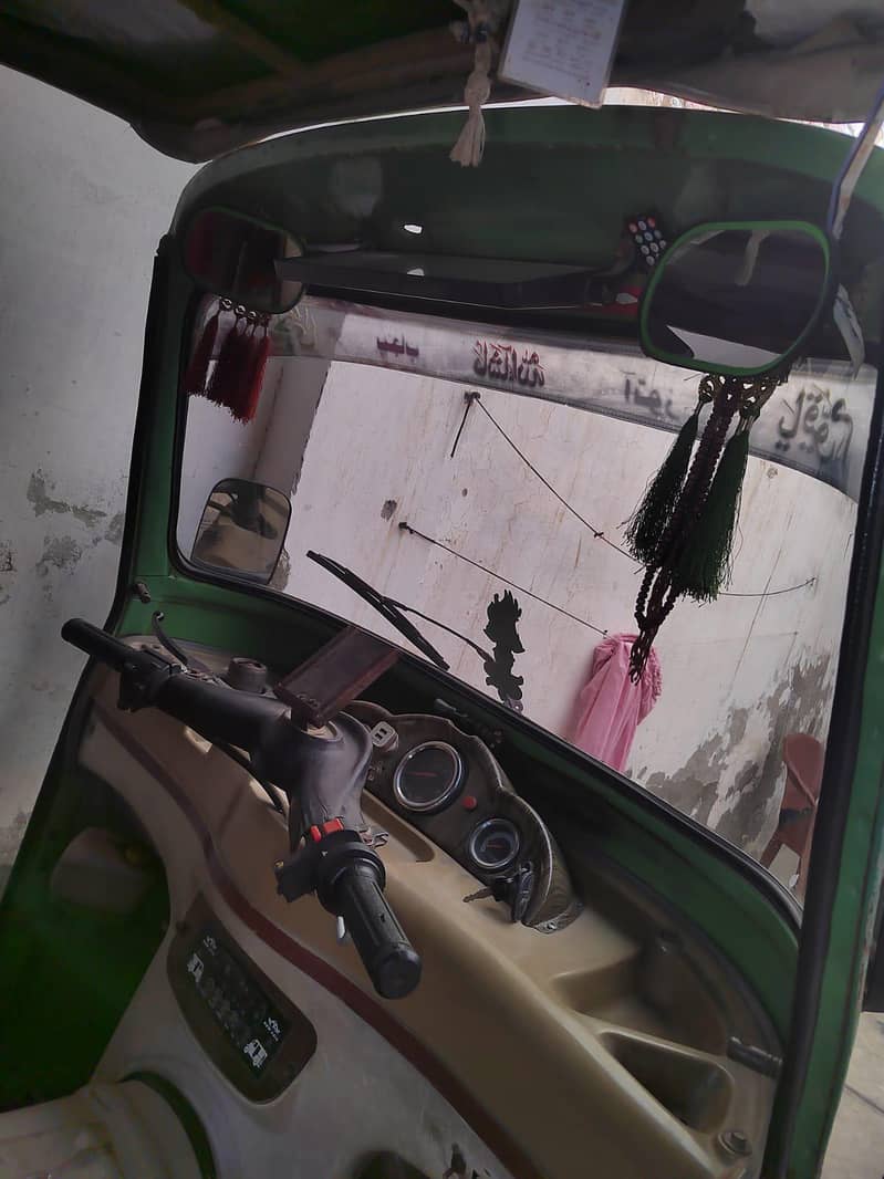 Auto Rickshaw 2