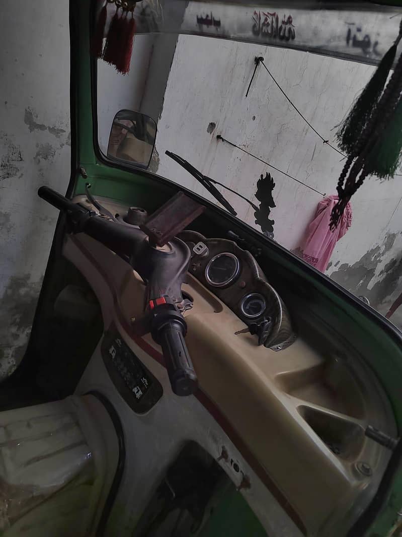 Auto Rickshaw 6