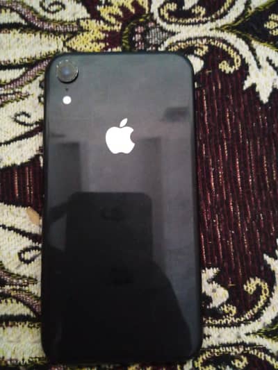 Apple iPhone XR