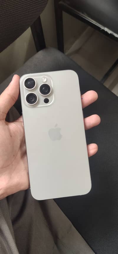Apple iPhone 15 Pro Max