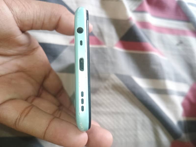 OPPO A31 2