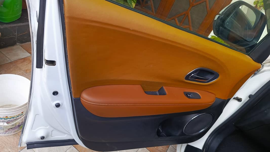 Honda Vezel 2015 8