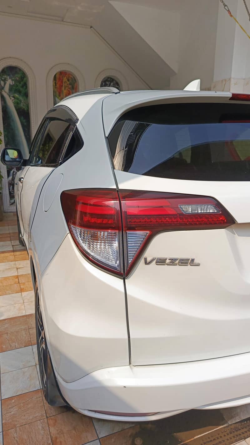 Honda Vezel 2015 9