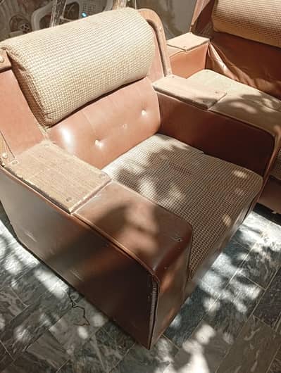 5 seater sofa in good condition