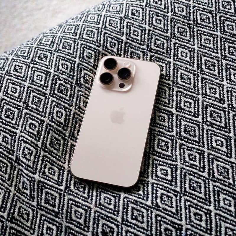 iphone 16 pro max 0
