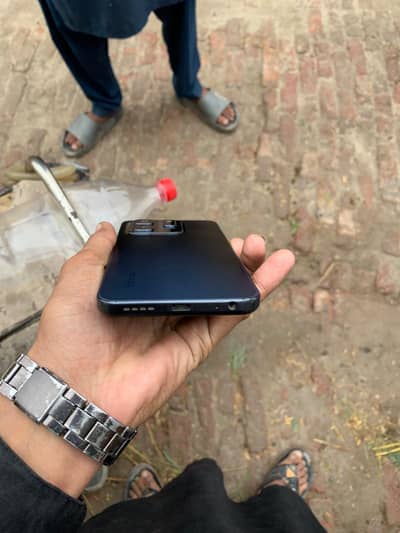 Infinix Hot 50i