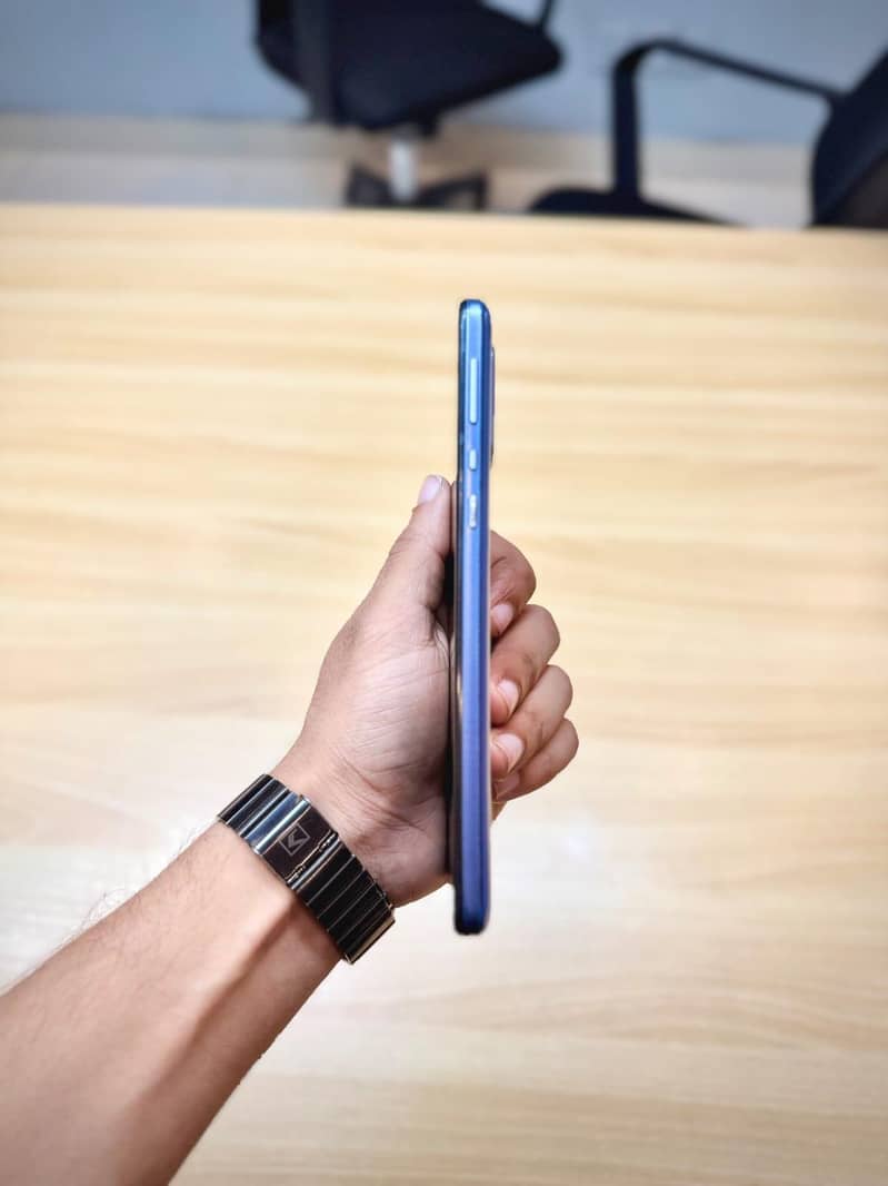 Sharp Aquos Zero 5G Basic | 6GB 64GB | 5G 4