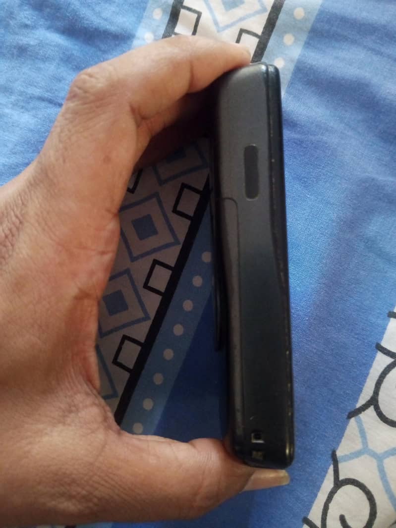 Nokia n73 4