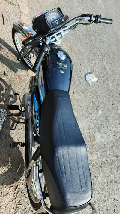 Honda cd 70 26/27 Black color All ok hay