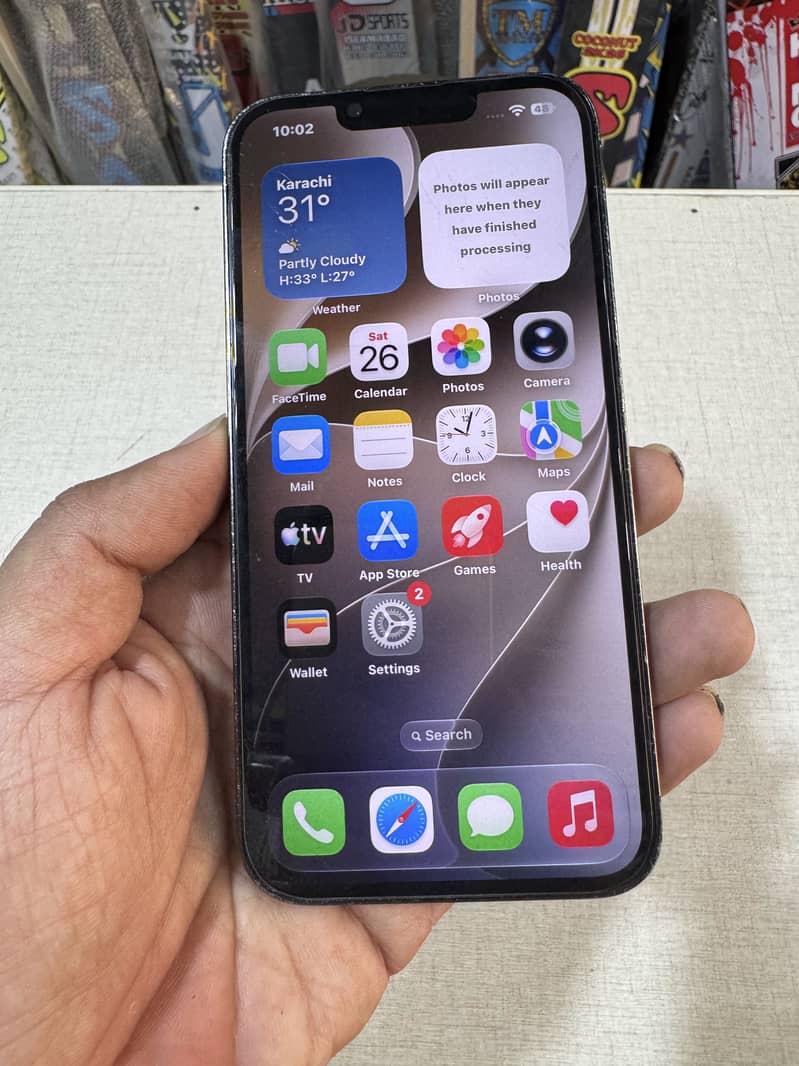 Apple iPhone 13 Pro 2