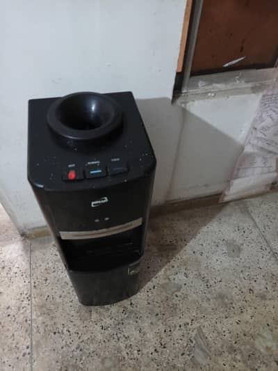 water dispensor 03248203245
