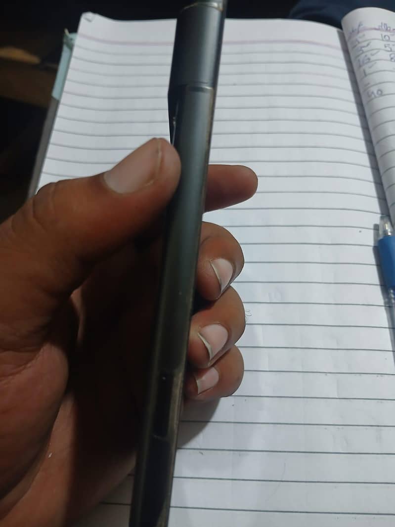 Google Pixel 8 4