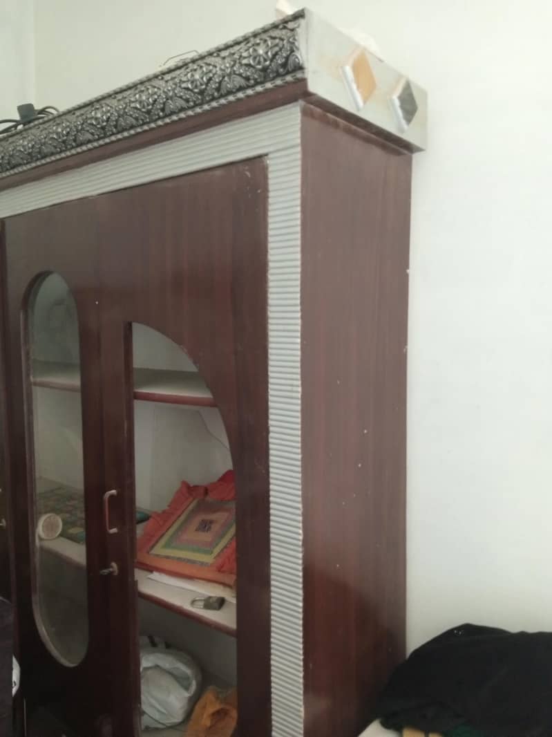 Showcases 1