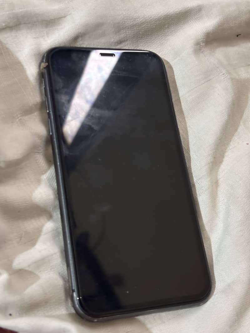 Apple iPhone 11 2