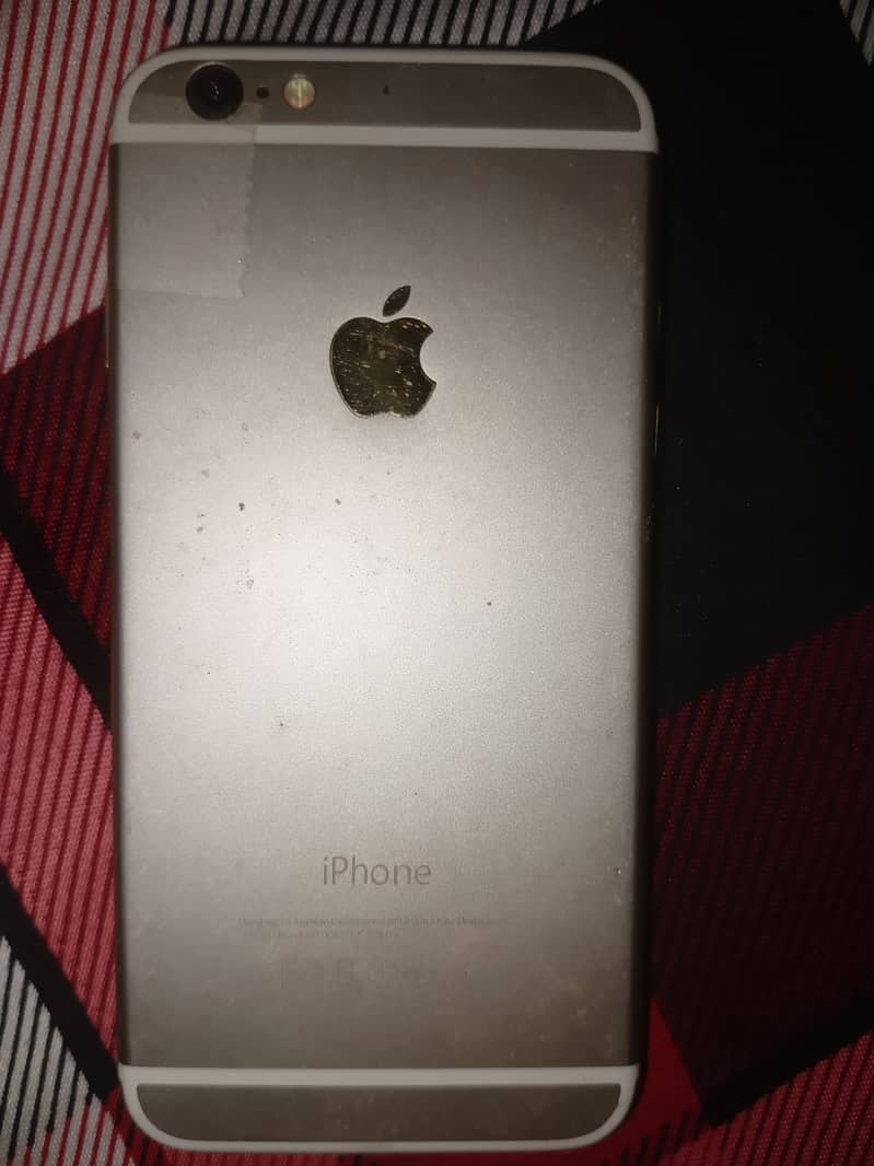 Apple iPhone 6 Plus 0