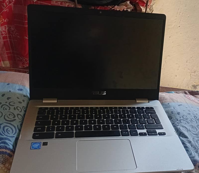 Intel celeron N3350 7th generation 1